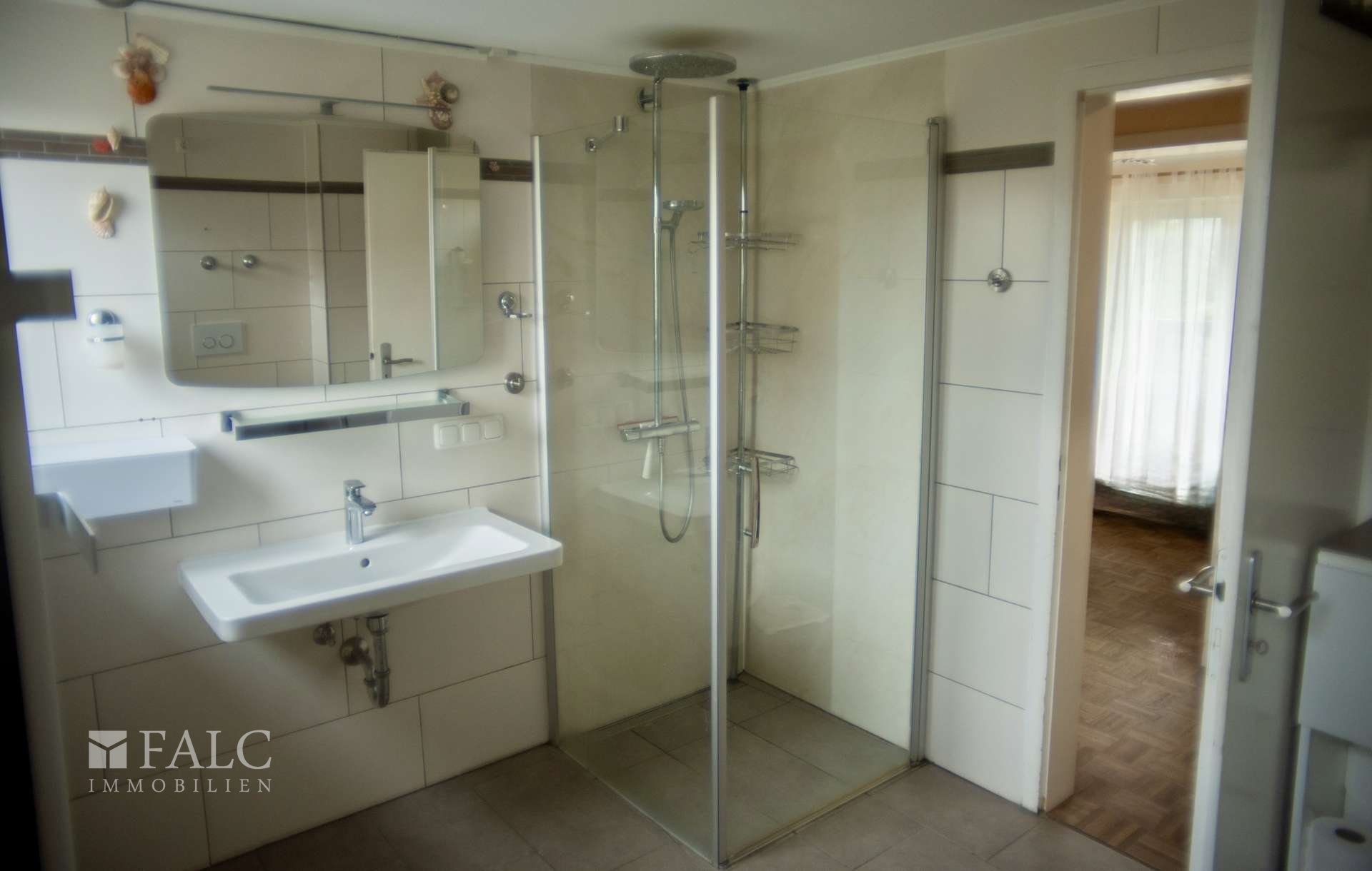 Badezimmer Wohnung 1. OG